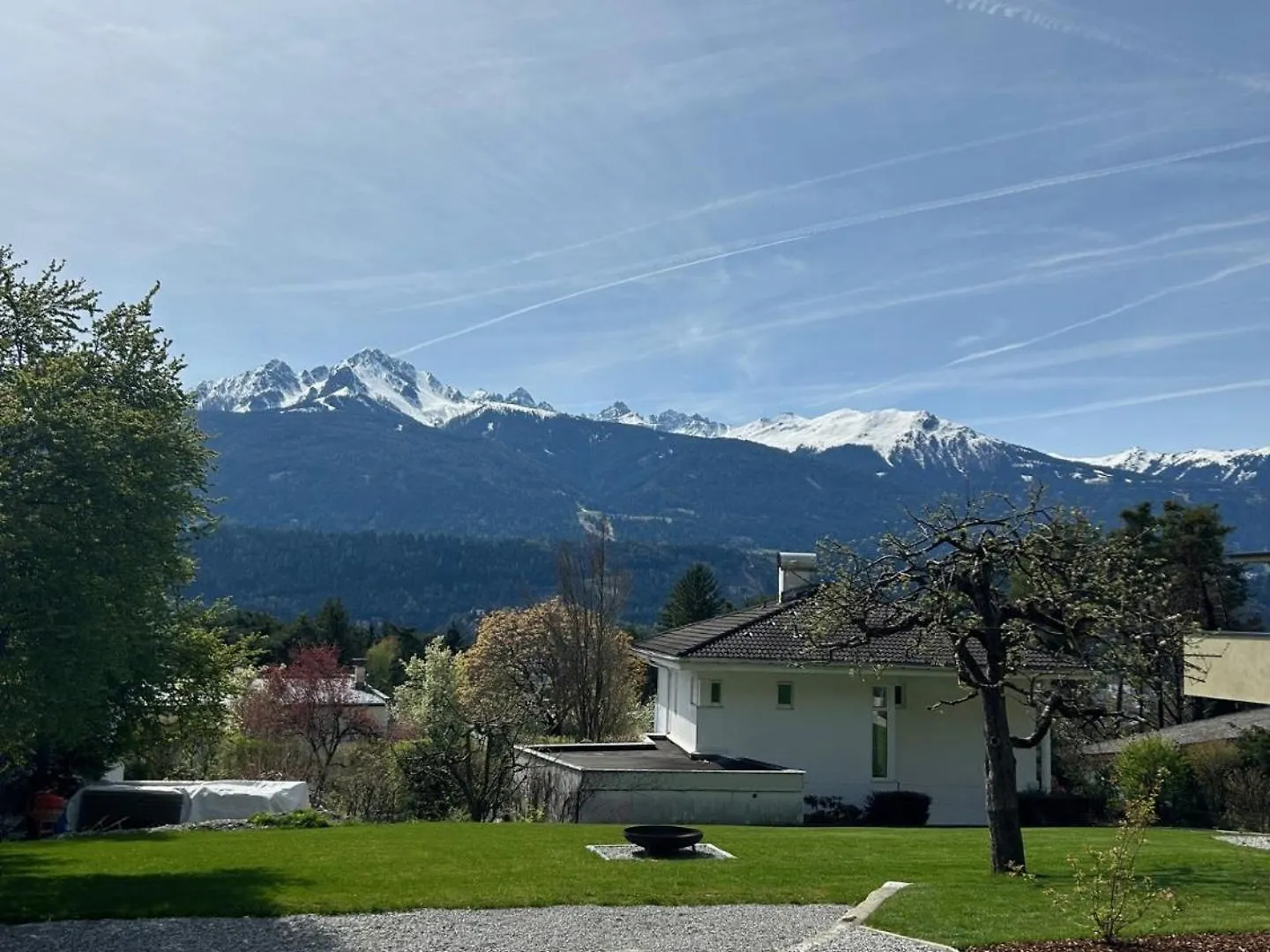 Wohnung Mit Garten Und Panoramablick In Innsbruck Apartment