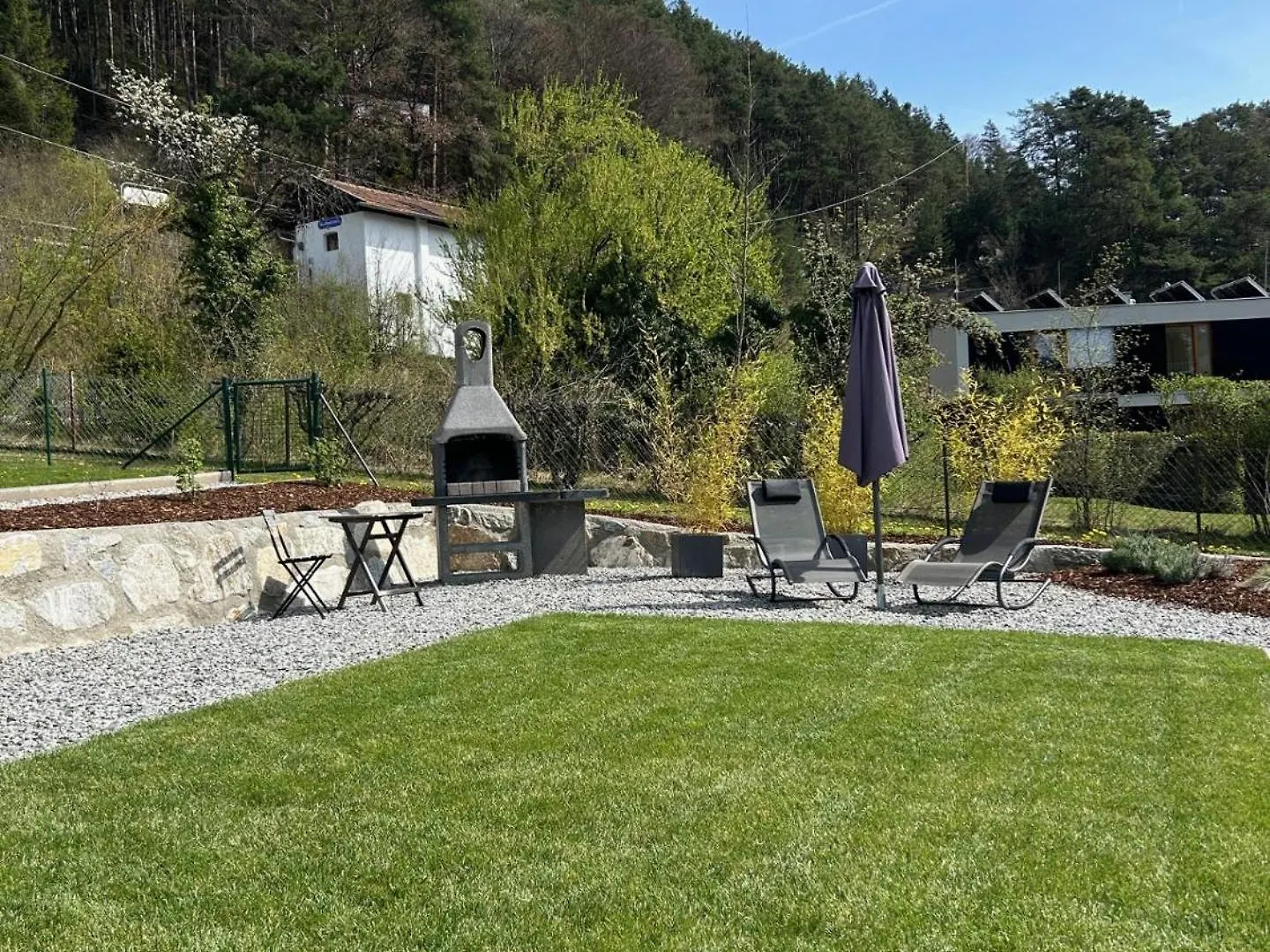 Wohnung Mit Garten Und Panoramablick In Innsbruck Österreich